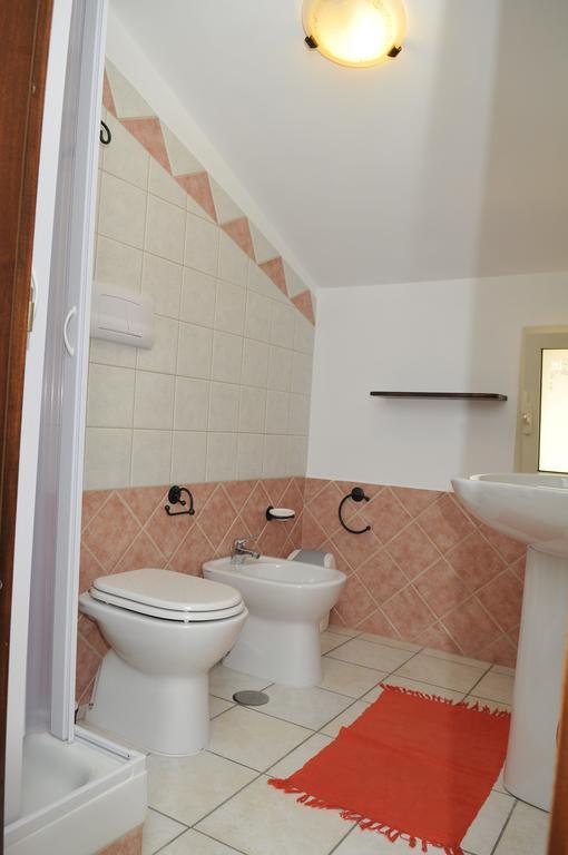 B&B L'Eucalipto Paola Cameră foto