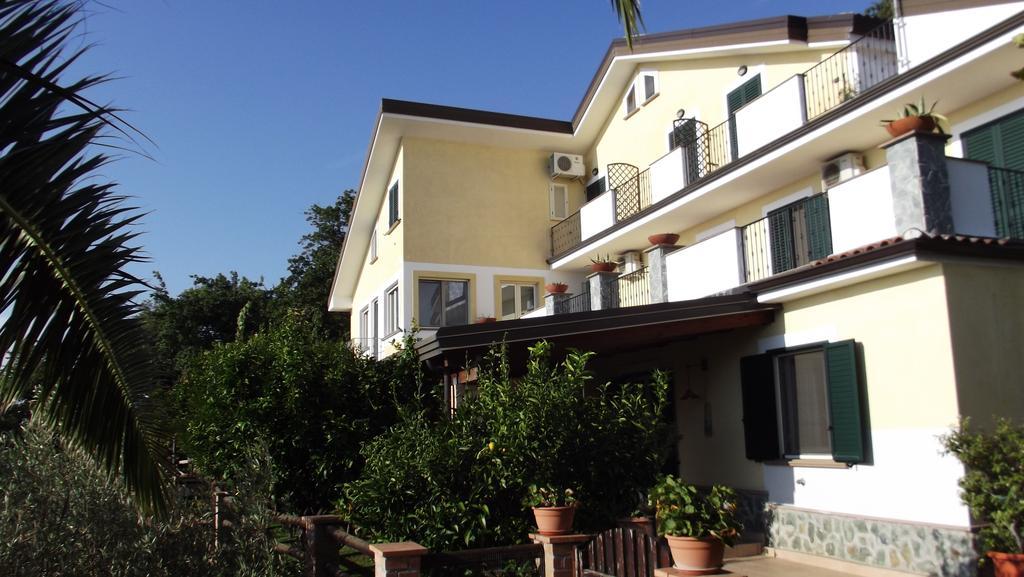 B&B L'Eucalipto Paola Exterior foto